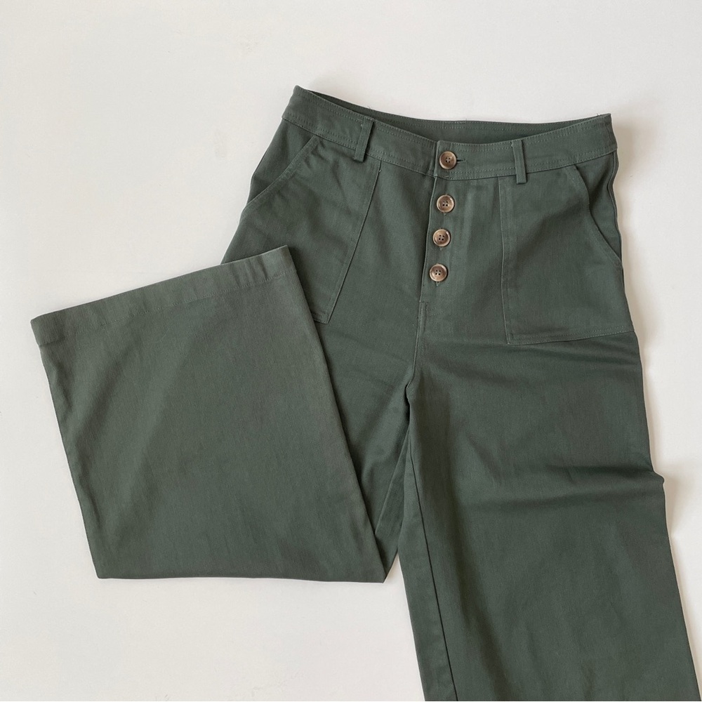 Francesca’s Moriah Button Front Culotte Pants High-Waisted Olive Green, Size M - Picture 3 of 9